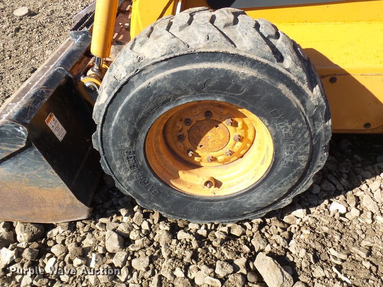 image for item DC2888 Case 75XT  skid steer loader