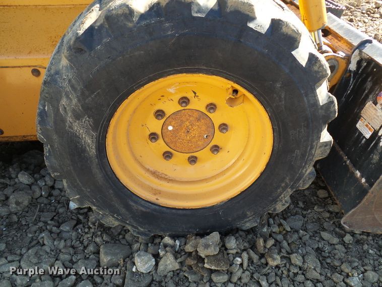 image for item DC2888 Case 75XT  skid steer loader