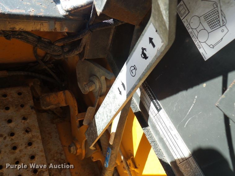 image for item DC2888 Case 75XT  skid steer loader