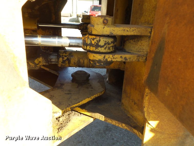 image for item DF0954 1981 Fiat-Allis 605B  wheel loader