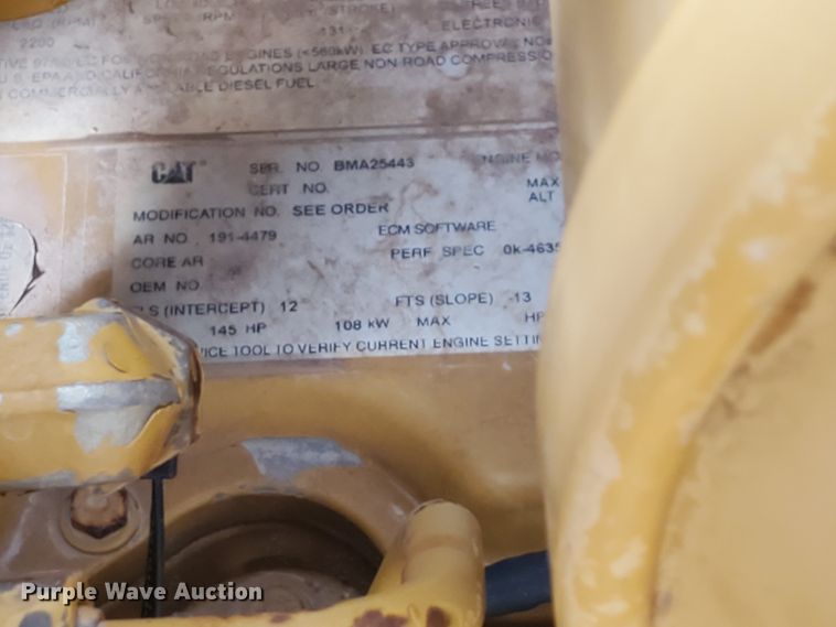 image for item DF5739 2006 Caterpillar D6N XL  dozer