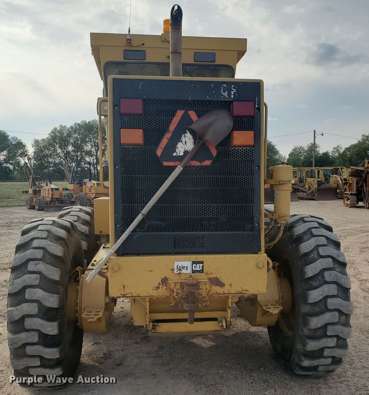 image for item DF5740 1998 Caterpillar 135H  motor grader