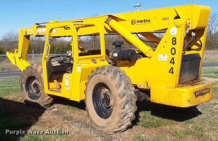 image for item DG2103 2006 Pettibone 8044  telehandler