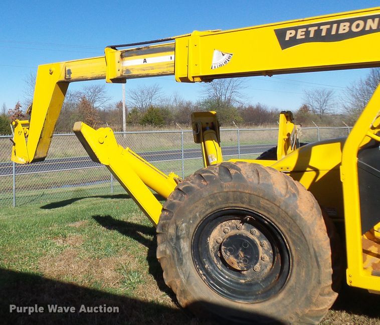 image for item DG2103 2006 Pettibone 8044  telehandler