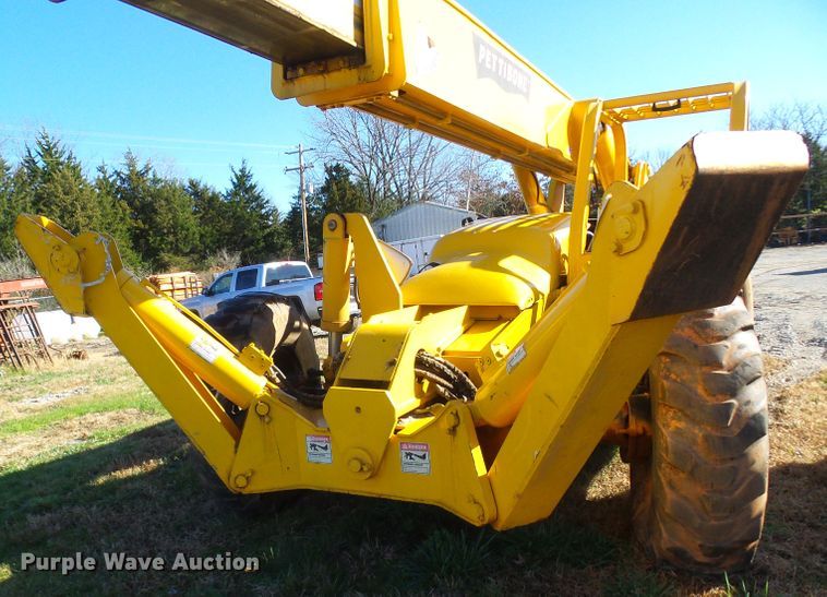 image for item DG2103 2006 Pettibone 8044  telehandler