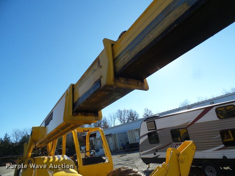 image for item DG2103 2006 Pettibone 8044  telehandler