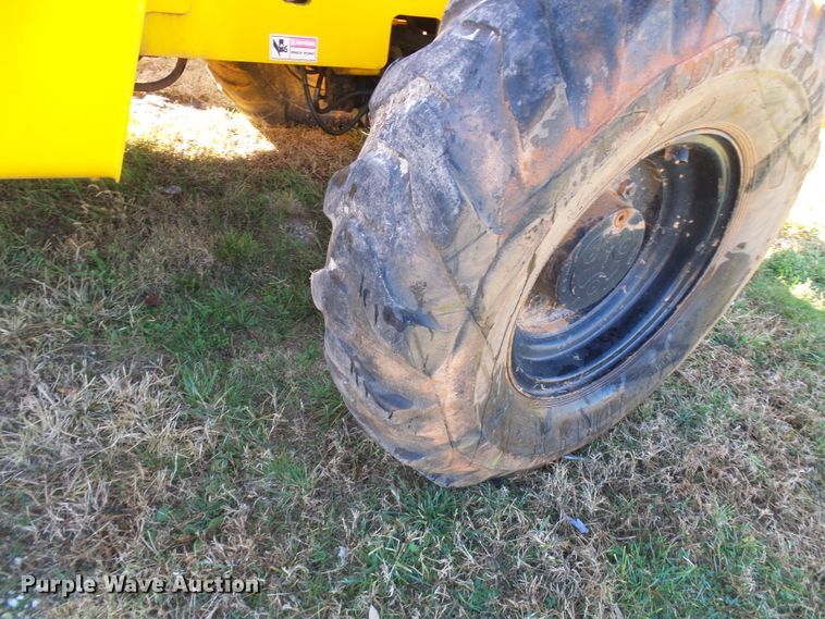 image for item DG2103 2006 Pettibone 8044  telehandler