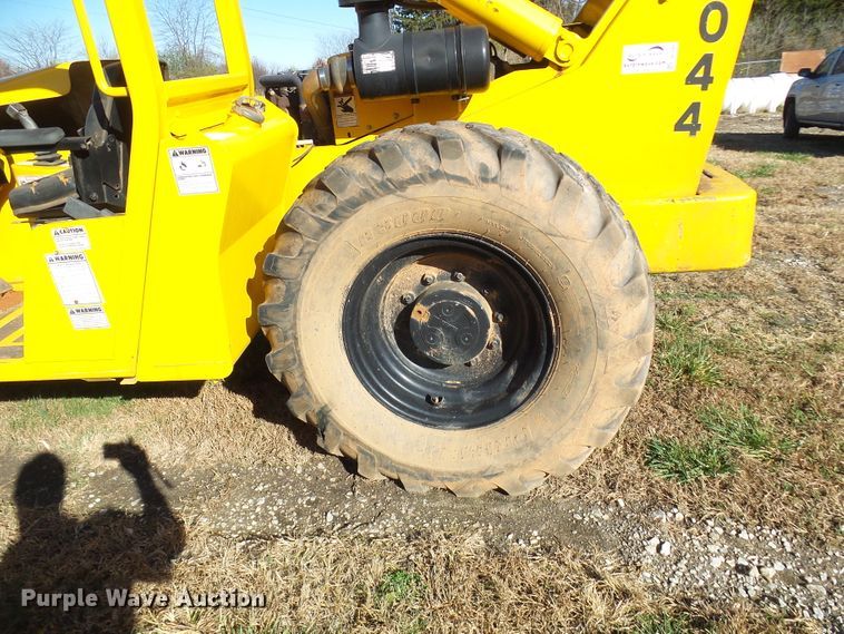 image for item DG2103 2006 Pettibone 8044  telehandler