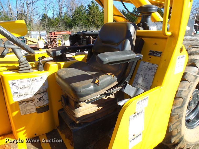 image for item DG2103 2006 Pettibone 8044  telehandler