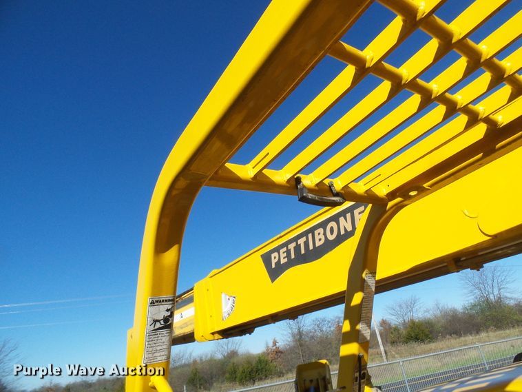 image for item DG2103 2006 Pettibone 8044  telehandler