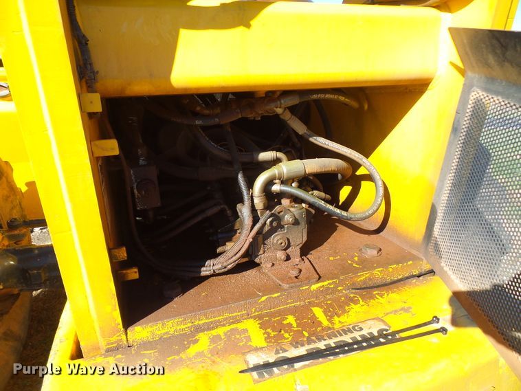 image for item DG2103 2006 Pettibone 8044  telehandler