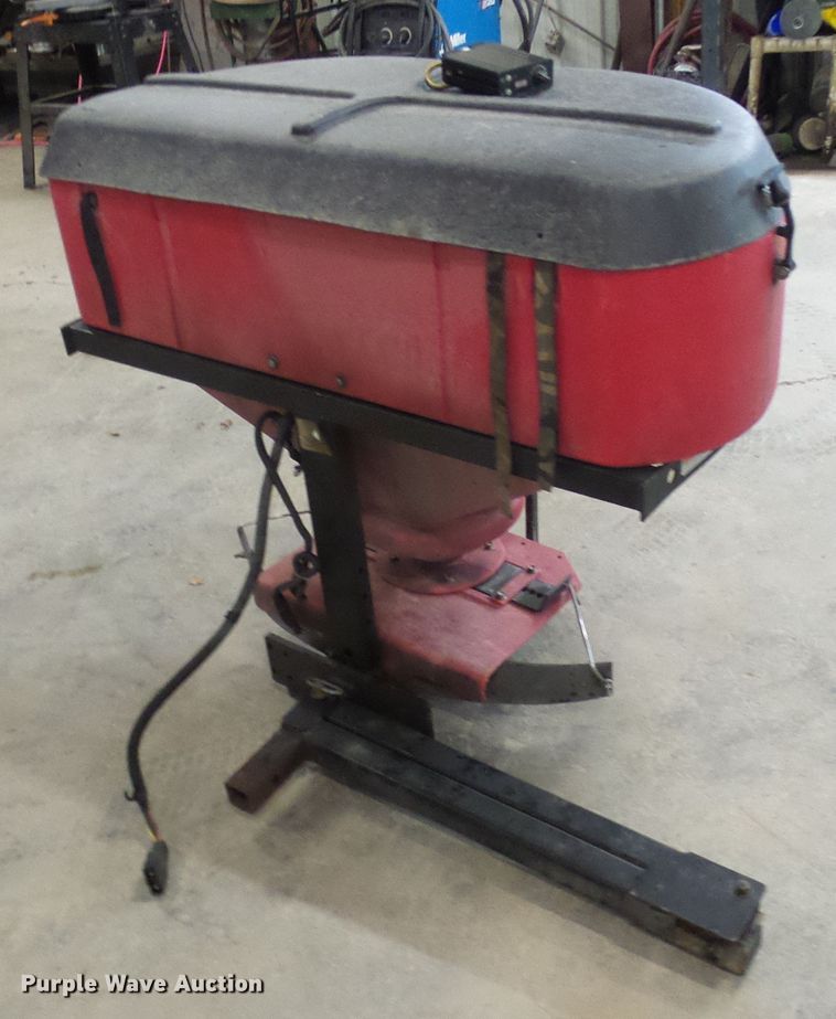 image for item DG2107 Western spreader