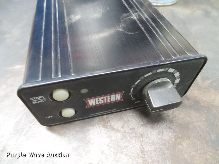 image for item DG2107 Western spreader