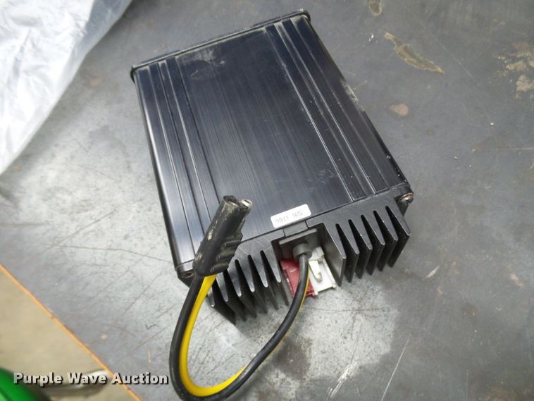 image for item DG2107 Western spreader