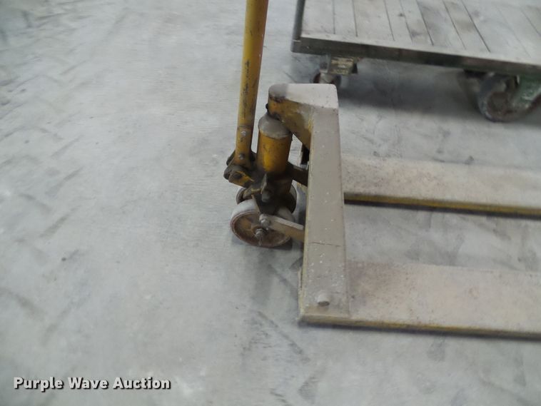 image for item DG2109 Tools