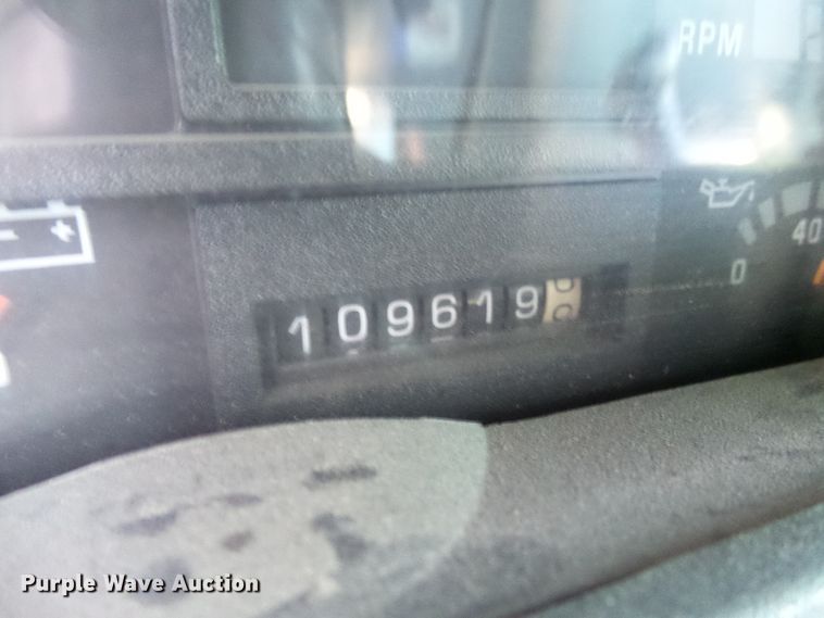 image for item DG2111 2002 Chevrolet C7500  dump truck