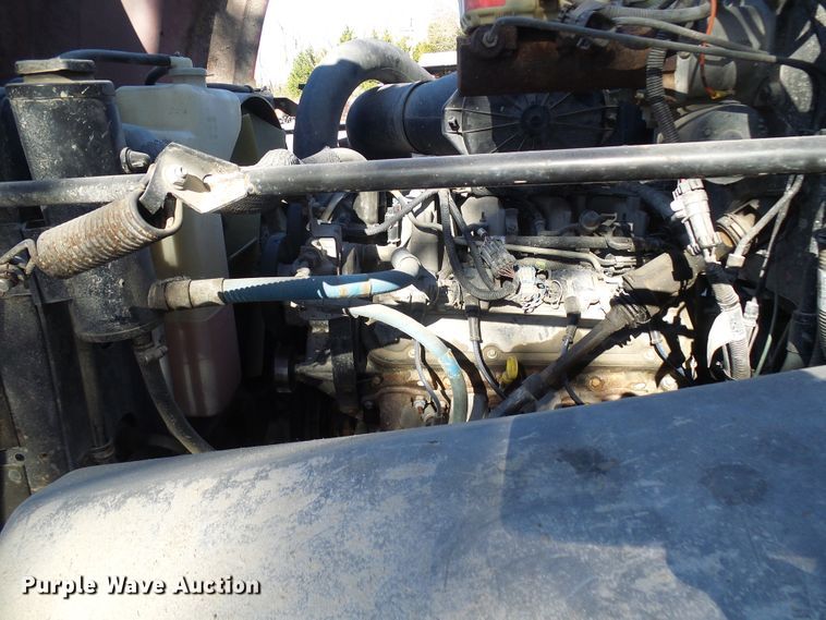 image for item DG2111 2002 Chevrolet C7500  dump truck