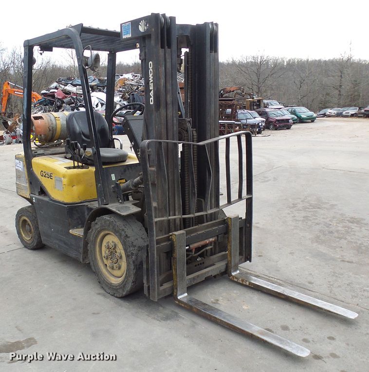 image for item DG2113 Daewoo G25SE  forklift