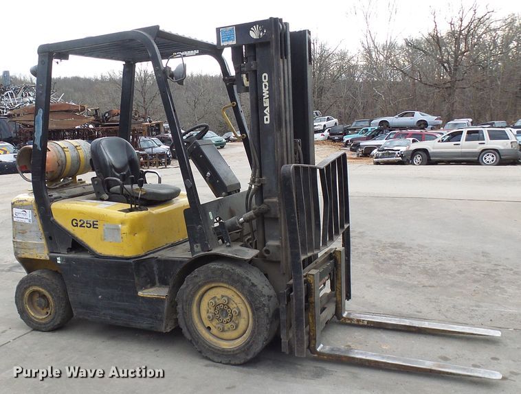image for item DG2113 Daewoo G25SE  forklift