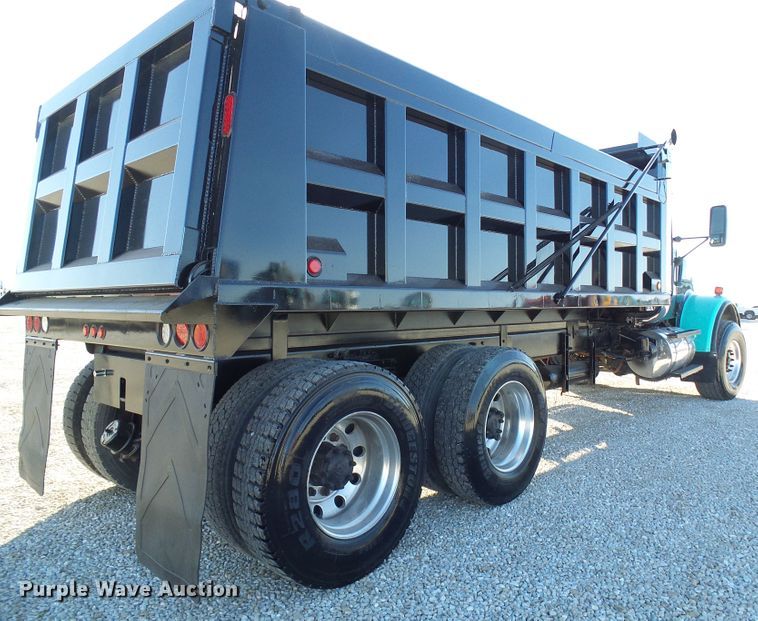 image for item DG2118 2006 Kenworth W900  dump truck