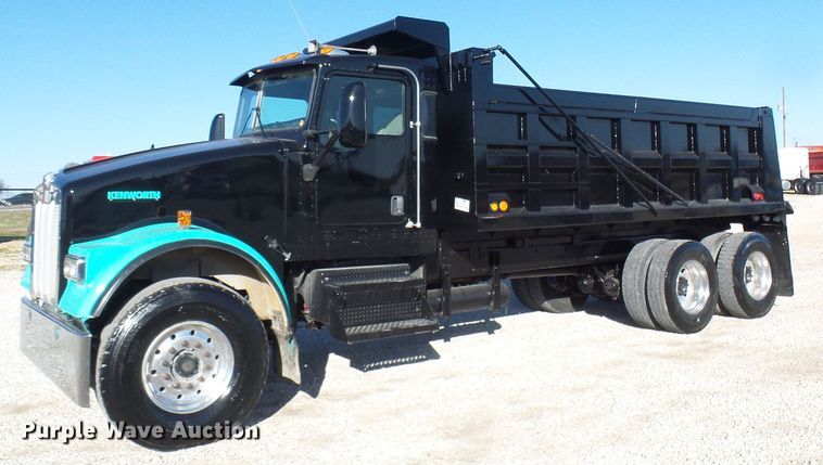 image for item DG2118 2006 Kenworth W900  dump truck