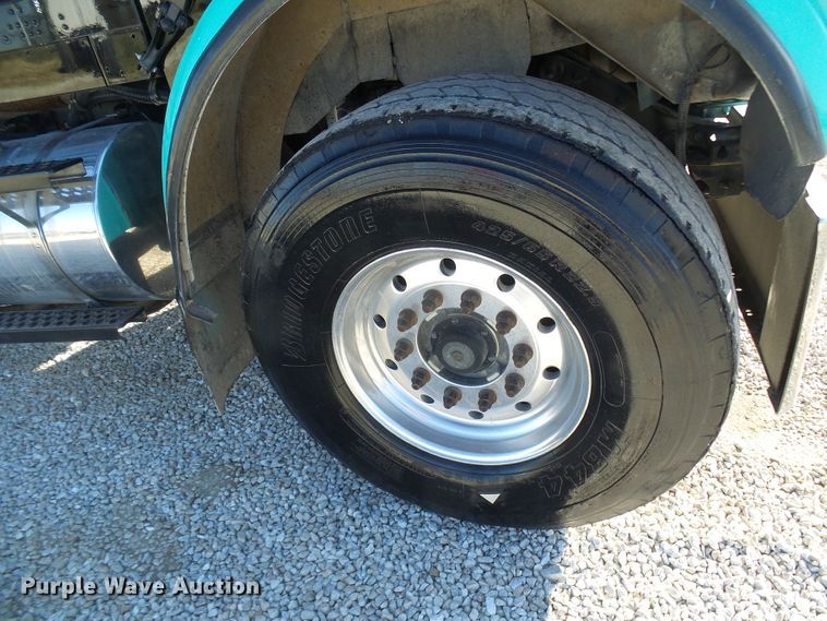 image for item DG2118 2006 Kenworth W900  dump truck