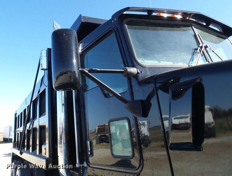 image for item DG2118 2006 Kenworth W900  dump truck