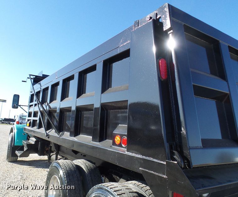 image for item DG2118 2006 Kenworth W900  dump truck