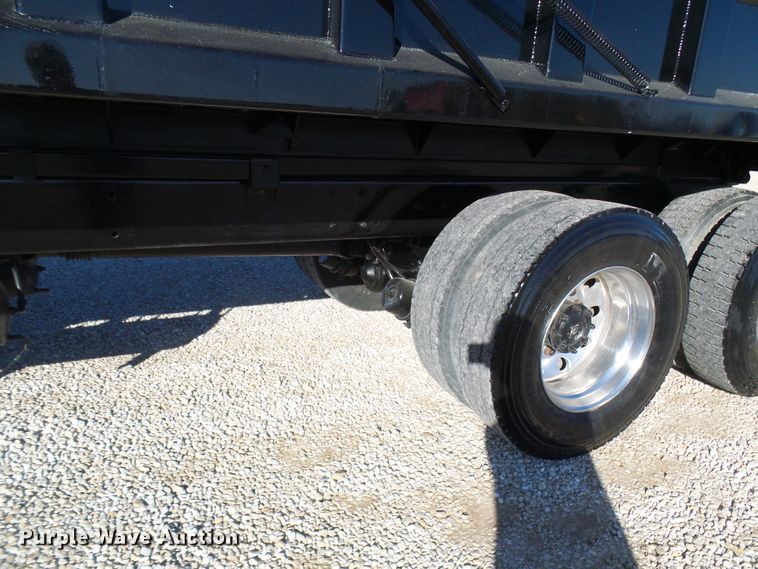 image for item DG2118 2006 Kenworth W900  dump truck