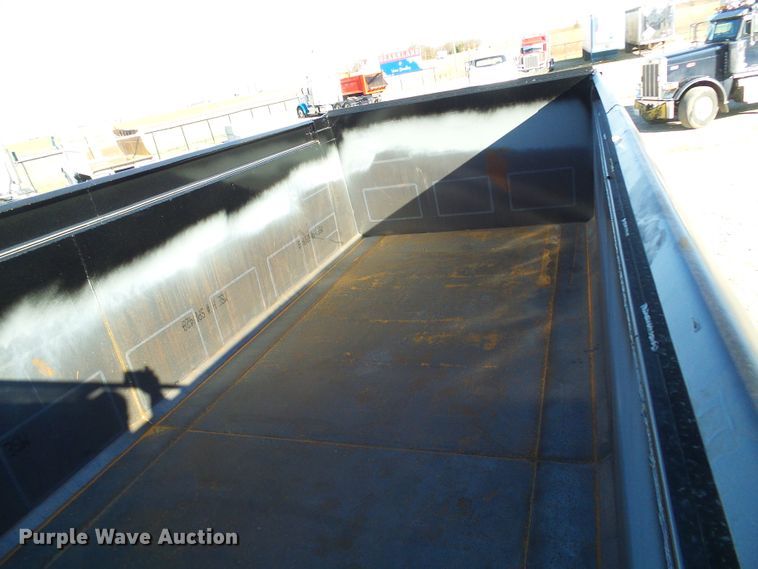 image for item DG2118 2006 Kenworth W900  dump truck