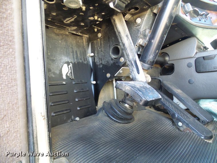 image for item DG2118 2006 Kenworth W900  dump truck