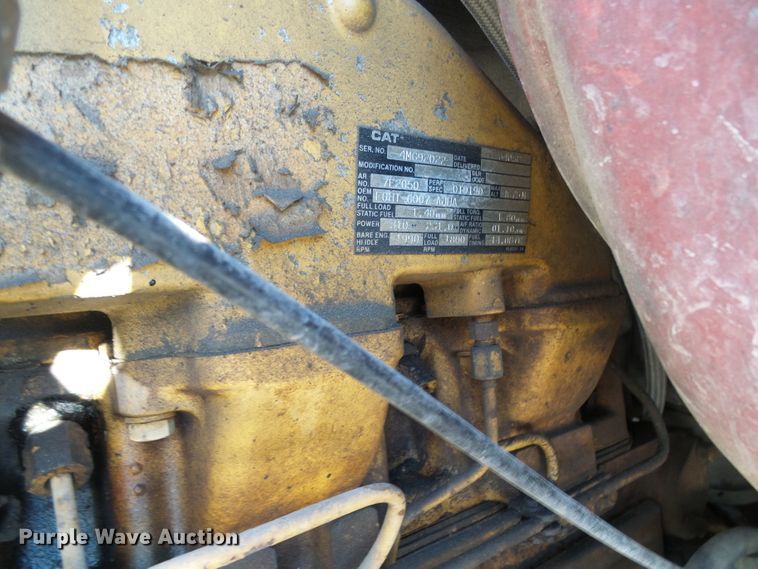 image for item DG2122 1990 Ford LT9000 dump truck