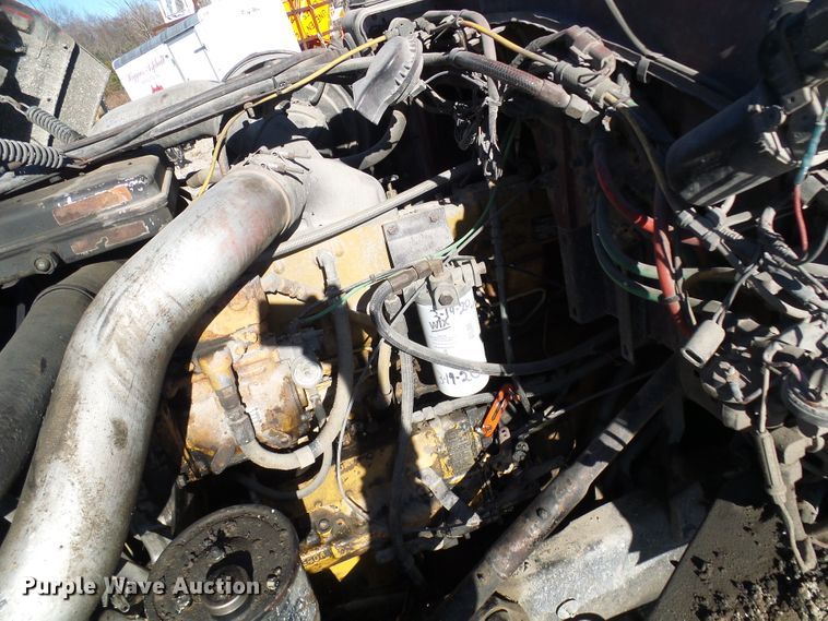 image for item DG2122 1990 Ford LT9000 dump truck