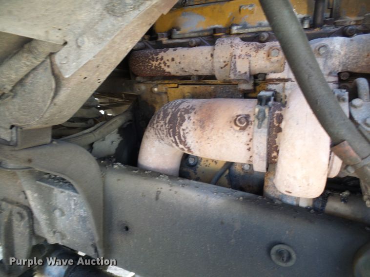 image for item DG2122 1990 Ford LT9000 dump truck