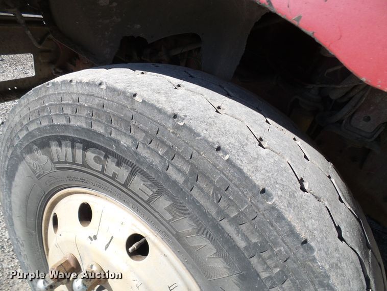 image for item DG2123 1993 International 9200  dump truck