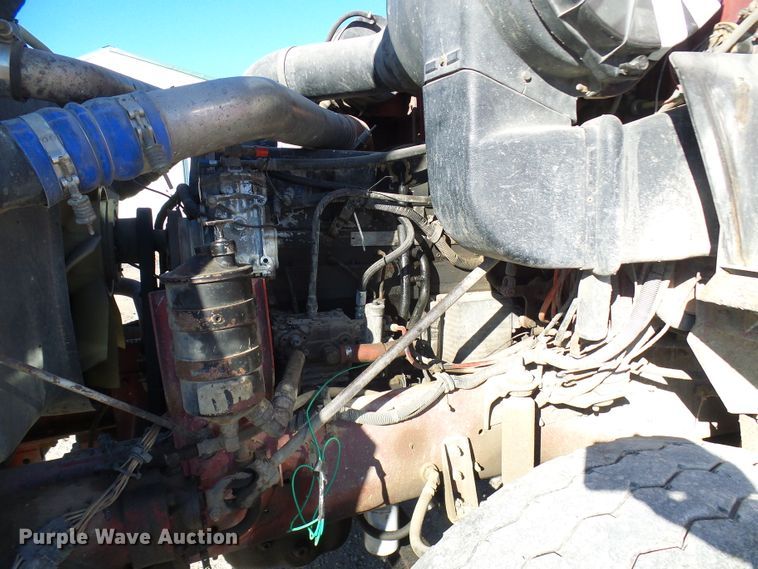 image for item DG2123 1993 International 9200  dump truck