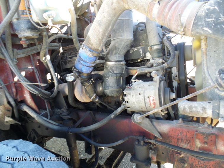 image for item DG2123 1993 International 9200  dump truck