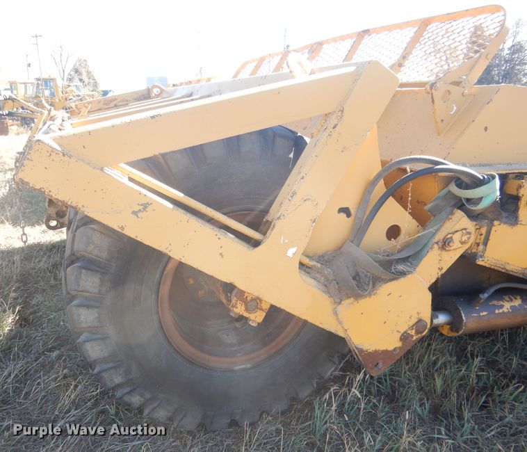 image for item DG4643 (2) Reynolds scrapers