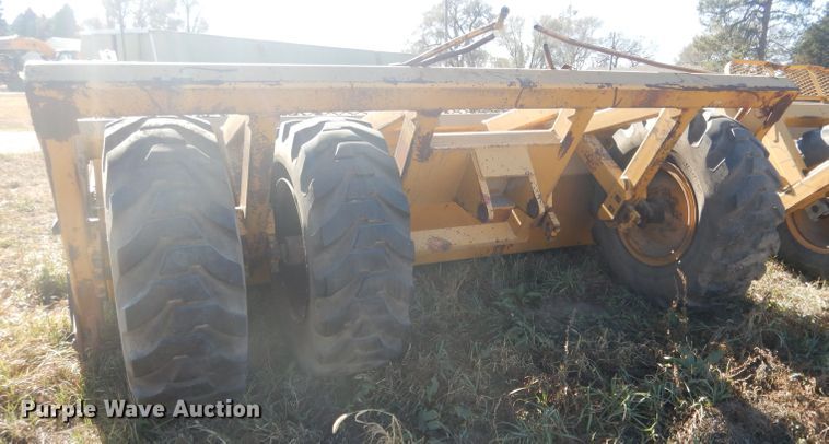 image for item DG4643 (2) Reynolds scrapers