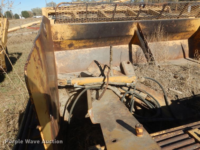 image for item DG4643 (2) Reynolds scrapers