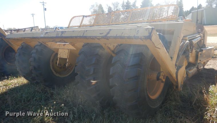 image for item DG4644 1999 Reynolds 17C  scraper