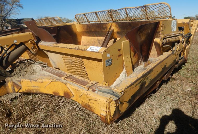 image for item DG4644 1999 Reynolds 17C  scraper