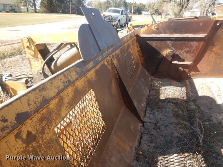 image for item DG4644 1999 Reynolds 17C  scraper