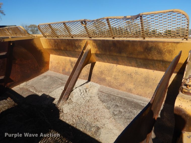 image for item DG4644 1999 Reynolds 17C  scraper