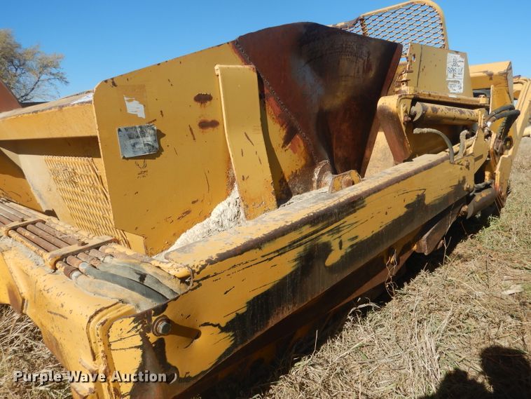 image for item DG4644 1999 Reynolds 17C  scraper