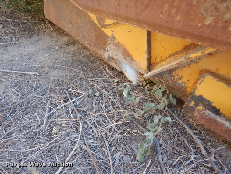 image for item DG4644 1999 Reynolds 17C  scraper