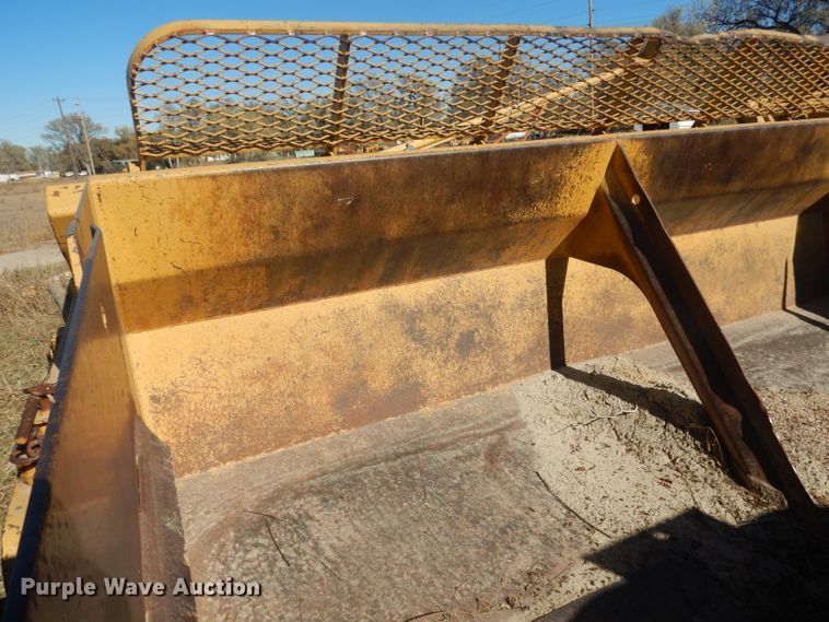 image for item DG4644 1999 Reynolds 17C  scraper