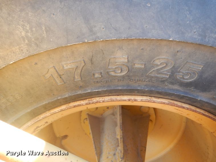 image for item DG4644 1999 Reynolds 17C  scraper