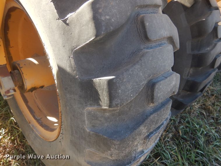 image for item DG4644 1999 Reynolds 17C  scraper