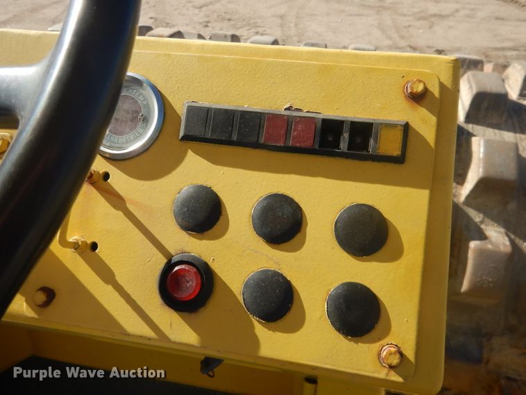 image for item DG4645 1987 Bomag BW213PD  vibratory single drum roller